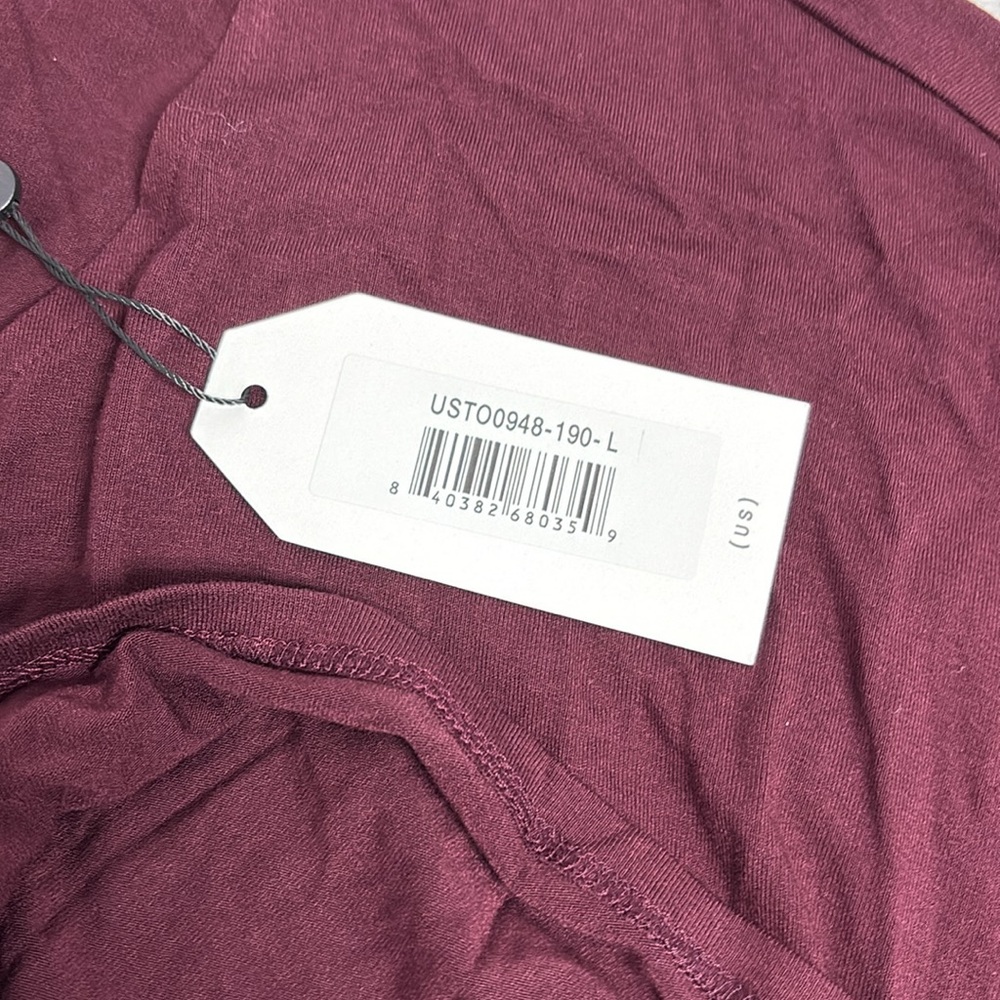 Universal Standard Deep Burgundy Short Sleeve V-Neck Large - Picture 9 of 9